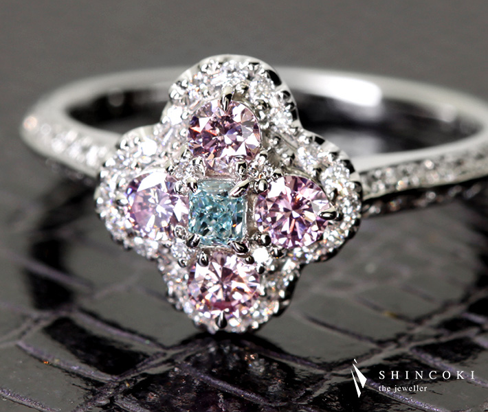 【HANDMADE】PT950 0.100ct FANCY GREEN BLUE VVS2/Total0.317ct FANCY PURPLISH PINK ブルーダイヤモンド/ピンクダイヤモンドリング※AGTソーティングシート付