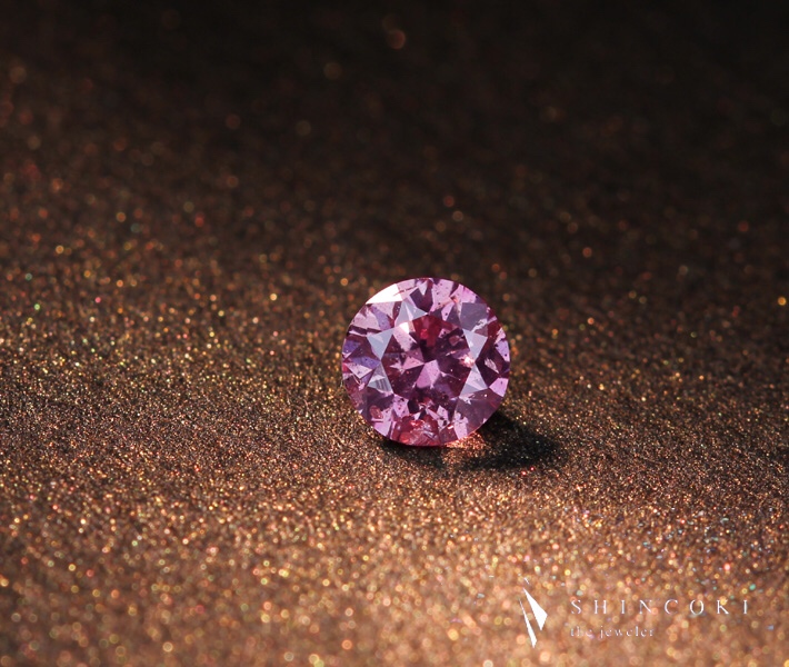 アーガイルピンクダイヤモンド(ガードル刻印入り) ルース 0.290ct FANCY VIVID PURPLISH PINK I1 ※中央宝石研究所ソーティングシート付　アーガイル鉱山