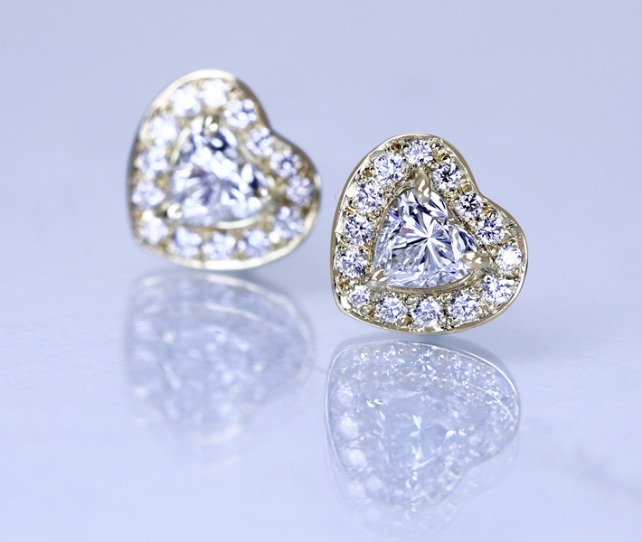 【HANDMADE】K18 ハートシェイプダイヤモンド 0.215ct/0.203ct ダイヤモンド 0.077ct/0.077ct ピアス