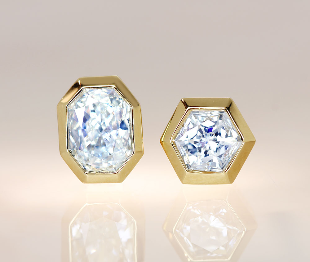 【HANDMADE】K18 ダイヤモンド ピアス 0.307ct/0.292ct G/F オクタゴナルカット
