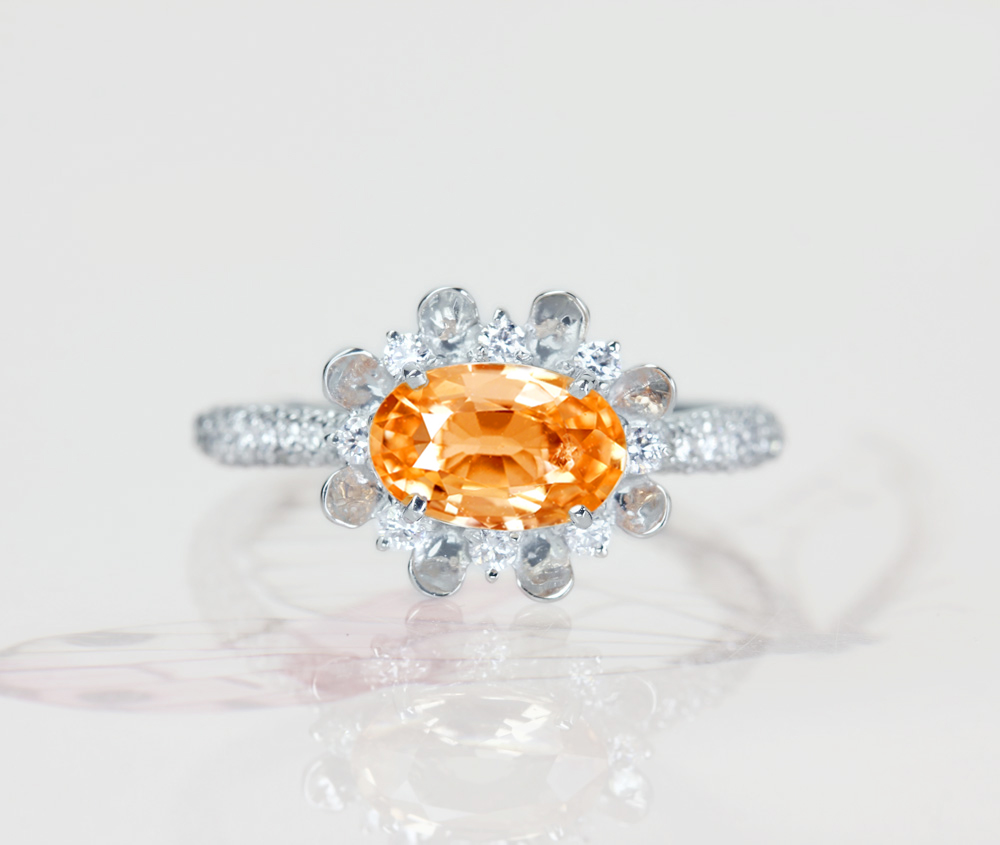 【HANDMADE】K18WG　オレンジサファイア　1.127ct　ダイヤモンド　0.367ct　リング[GRJ]