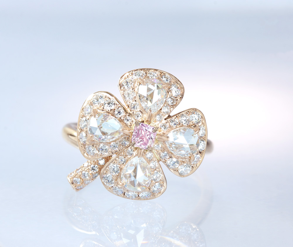 【HANDMADE】K18PG　天然ピンクダイヤモンド　0.126ct　FANCY PINK　SI-2　ダイヤモンド　1.282ct　リング　クローバー　ローズカット