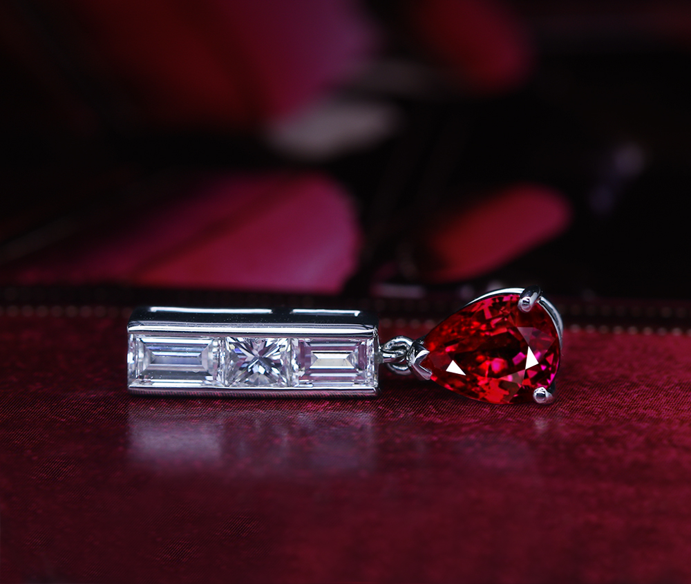 【HANDMADE】PT950 ビルマ産 ルビー　1.12ct ペアシェイプ　ダイヤモンド　total 0.651ct ファンシーシェイプ　ペンダントトップ【GIA】