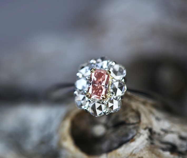 【HANDMADE】ピンクダイヤモンド 0.21ct リング ローズカット 0.22ct PT900/K18　濃厚すぎるほどの彩。FANCY DEEP ORANGY PINK! SI2 中央宝石研究所