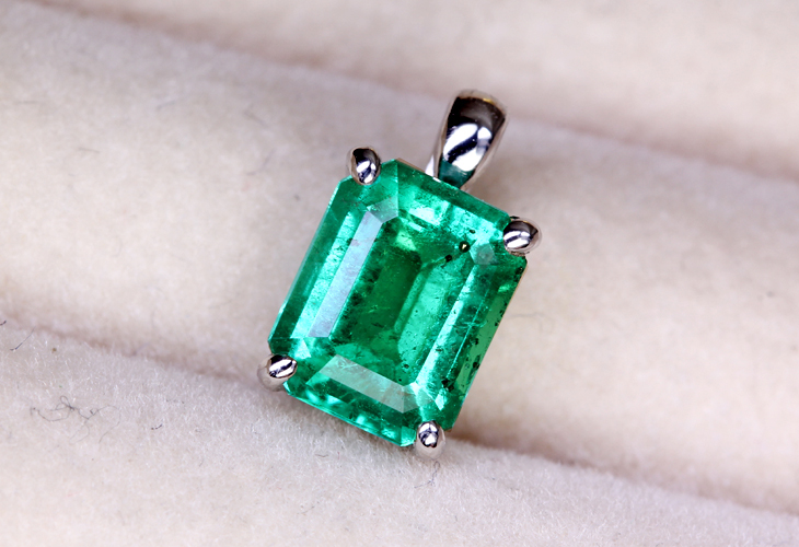 【HANDMADE】PT900 　エメラルド　1.057ct 　 ペンダントトップ