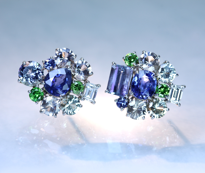 【HANDMADE】ブルーサファイア 1.14ct/1.09ct マルチストーンピアス ダイヤモンド 0.212ct G VS-1/0.211ct G VS-2 タンザナイト 0.788ct ベニアイト 0.071ct PT950※中央宝石研究所ソ付