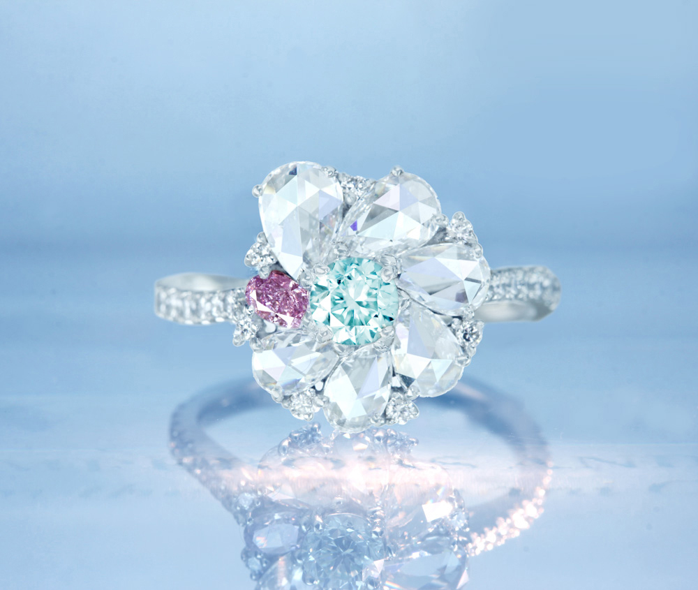 【HANDMADE】PT950　天然ブルーダイヤモンド　0.304ct　FANCY LIGHT GREEN BLUE　VS-2　天然ピンクダイヤモンド　0.102ct　FANCY INTENSE PINK PURPLE　SI-2　ダイヤモンド　1.068ct　リング　ローズカット