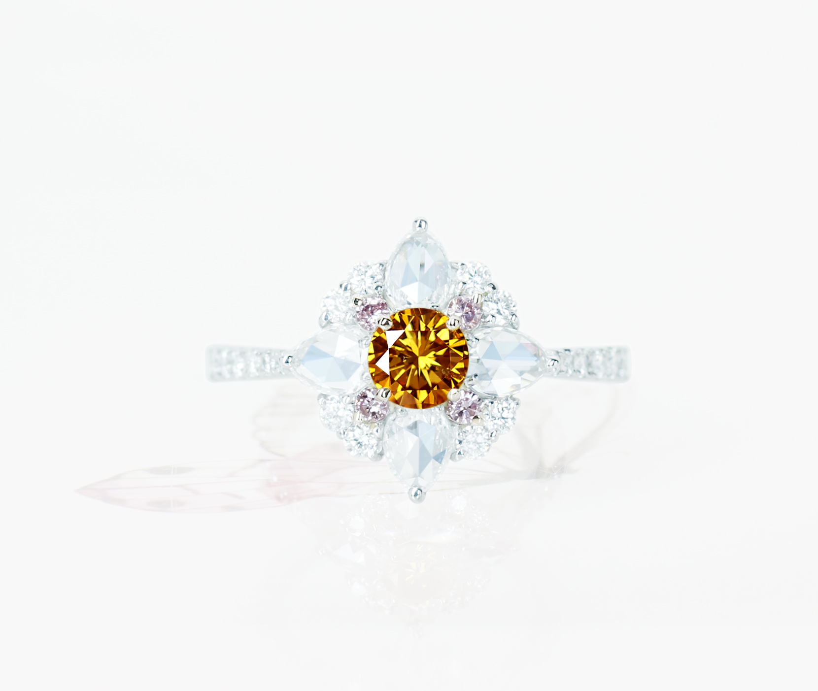 【HANDMADE】PT950/K18PG　FANCY DEEP ORANGY YELLOW　0.385ct　ピンクダイヤモンド　 0.074ct ダイヤモンド　0.751ct　リング