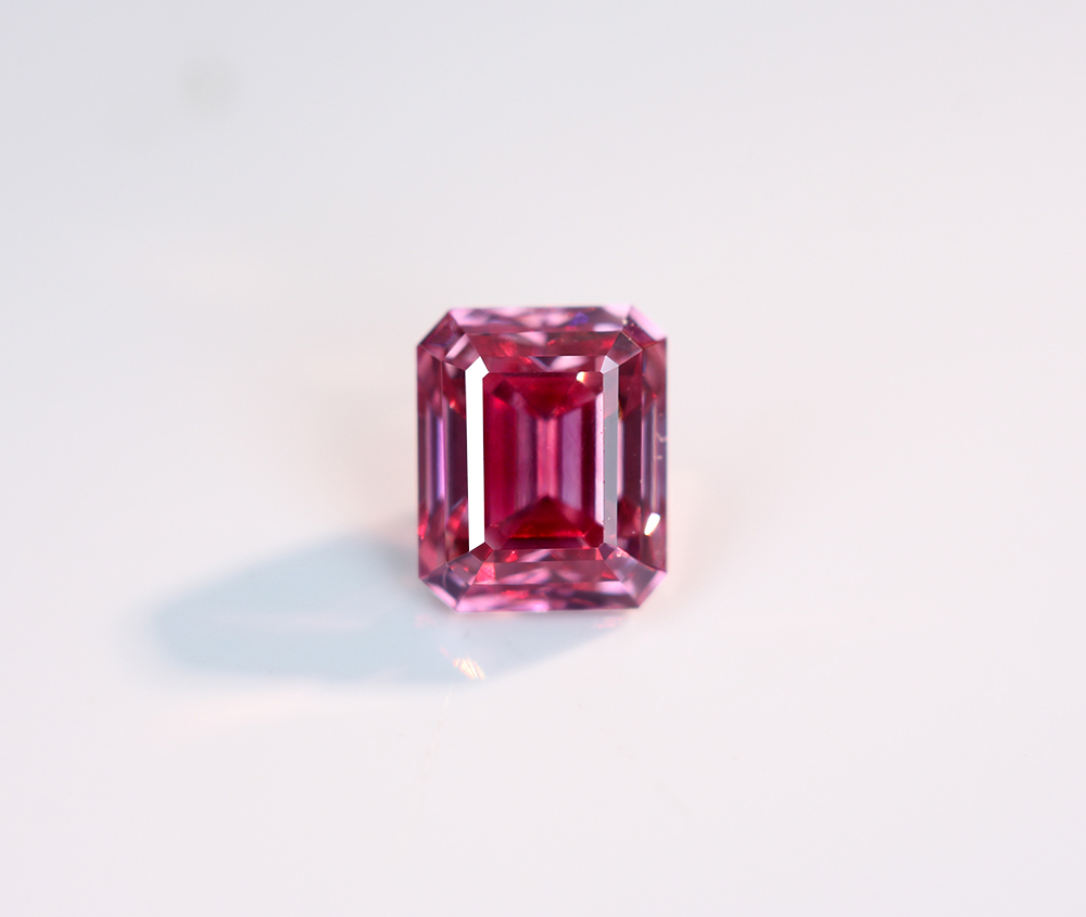 《PINK TENDER!ピンクテンダー》天然ピンクダイヤモンド　0.22ct　FANCY VIVID PURPLISH PINK　VS2　エメラルドカットルース　[GIA]