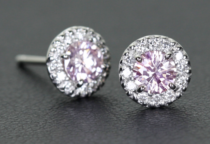 【HANDMADE】PT900　ピンクダイヤモンド　0.271ct/FANCY LIGHT PURPLISH PINK/SI2・0.234ct/FANCY LIGHT PURPLISH PINK/SI2　　ダイヤモンド  total0.131ct 　ピアス【AGTソーティングシート付】