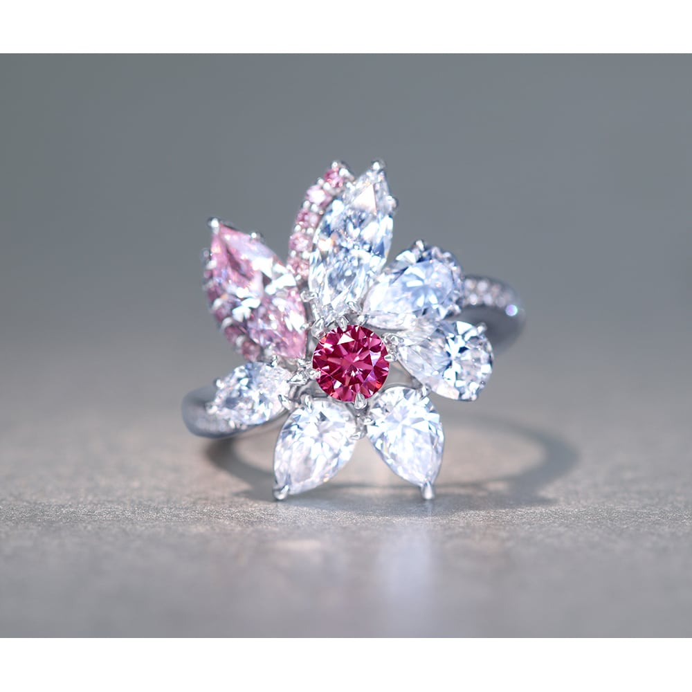 HANDMADE】PT950 天然ピンクダイヤモンド 0.305ct FANCY VIVID