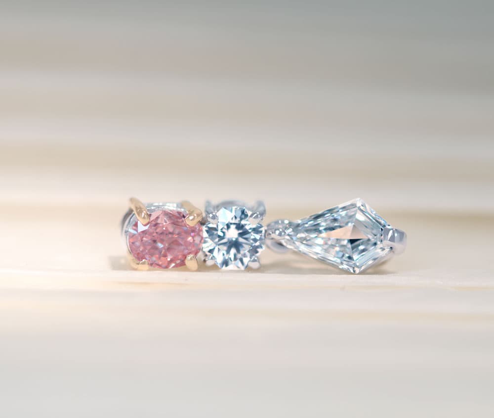 【HANDMADE】PT950/K18PG ピンクダイヤモンド FANCY LIGHT PINK VS1 0.191ct ダイヤモンド D VS-2 0.200ct/D VS-2 0.124ct フランダースカット/ステップカット ペンダントトップ[中央宝石研究所/AGT]