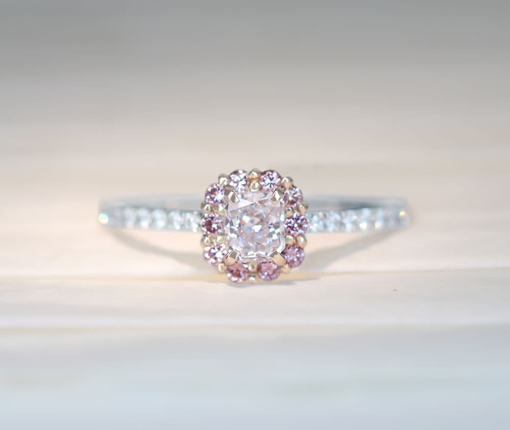 【HANDMADE】PT950/K18PG ピンクダイヤモンド FAINT PINK VS-2 0.358ct ピンクダイヤモンド 0.157ct ダイヤモンド 0.124ct リング[中央宝石研究所]
