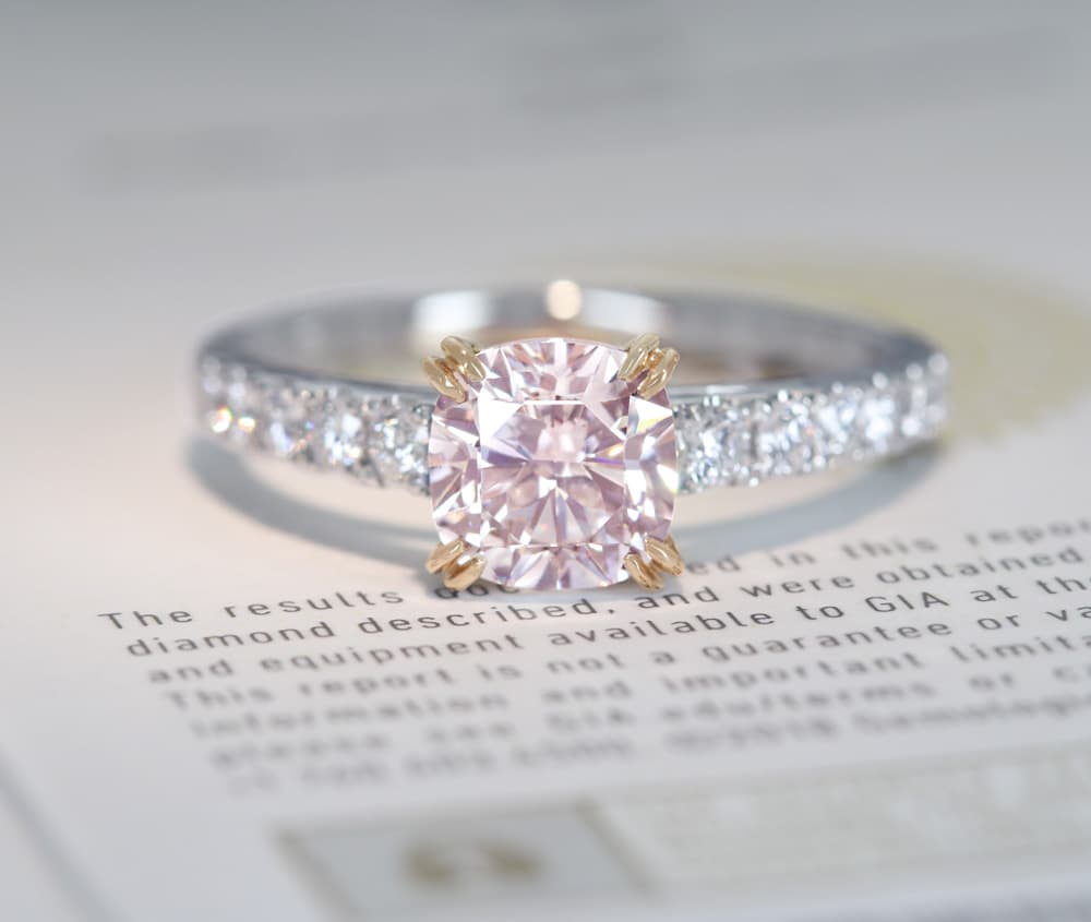【HANDMADE】PT950/K18PG　天然ピンクダイヤモンド　1.186ct　VERY LIGHT ORANGY PINK　TYPE2　VS-2 　ダイヤモンド　0.379ct　リング[CGL]