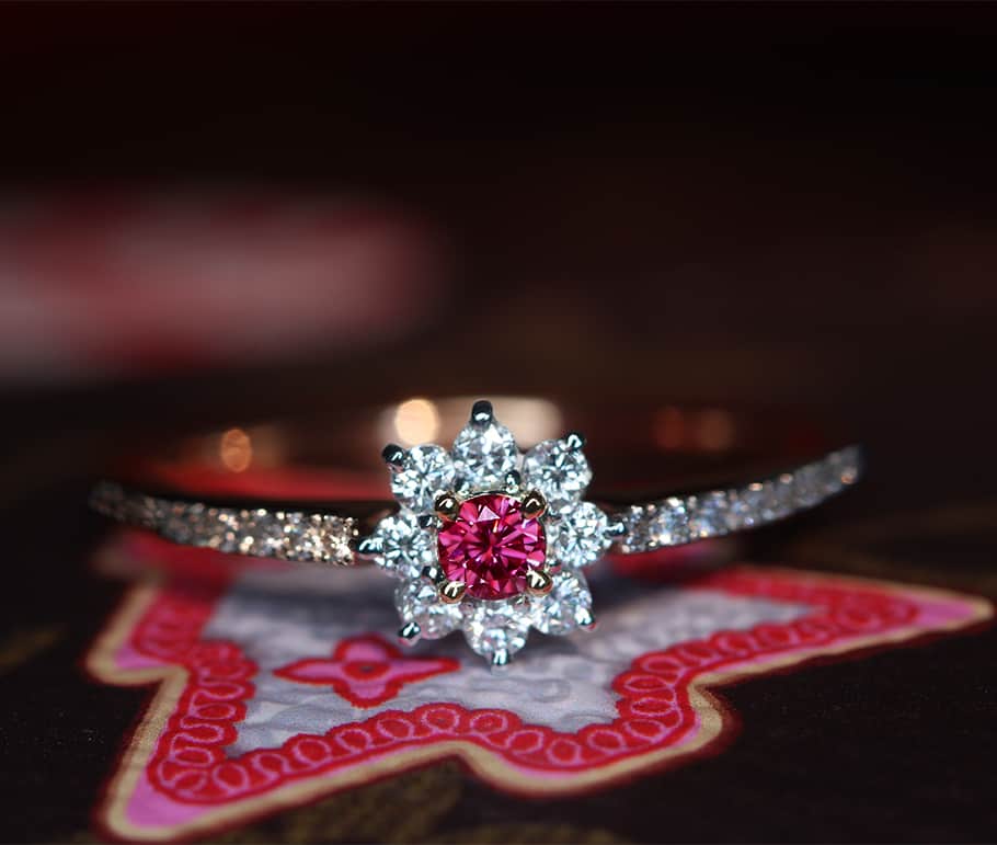 【HANDMADE】PT950/K18PG ピンクダイヤモンド FANCY VIVID PURPLISH PINK SI1 0.070ct ダイヤモンド 0.30ct リング [中央宝石研究所]