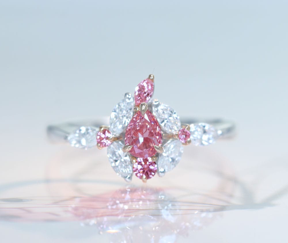 【HANDMADE】Pt950/K18PG ピンクダイヤモンド FANCY ORANGY PINK 0.285ct FANCY INTENSE PURPLISH PINK 0.016ct FANCY PINK 0.033ct　FANCY PURPLISH PINK 0.012ct 0.053ct ダイヤモンド 0.408ct リング[中央宝石研究所/AGTジェムラボラトリー/DGL]